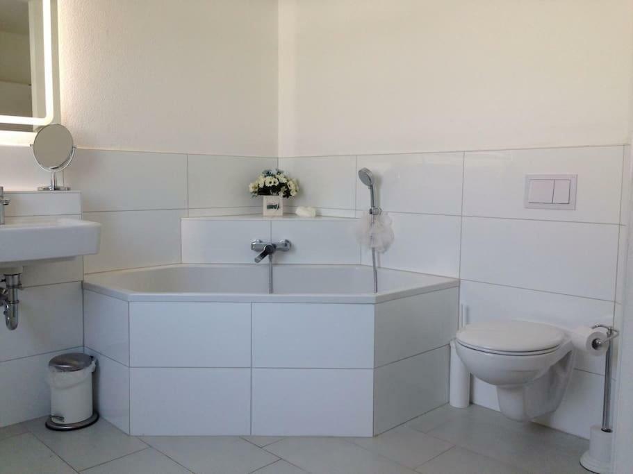 הנובר Privatzimmer An Der Messe מראה חיצוני תמונה