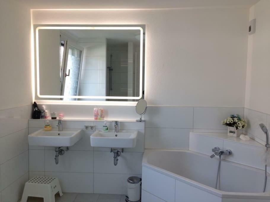 הנובר Privatzimmer An Der Messe מראה חיצוני תמונה